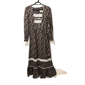 VTG Prairie Floral Maxi Dress Lace Bodice Square Neck Peasant Cottagecore Folk